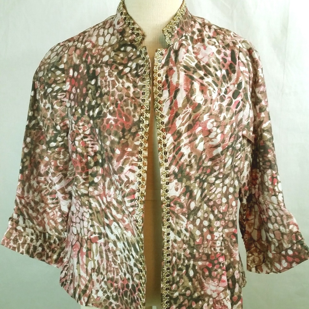 Chico's Women size 1 Animal Print Jacket Sparkles